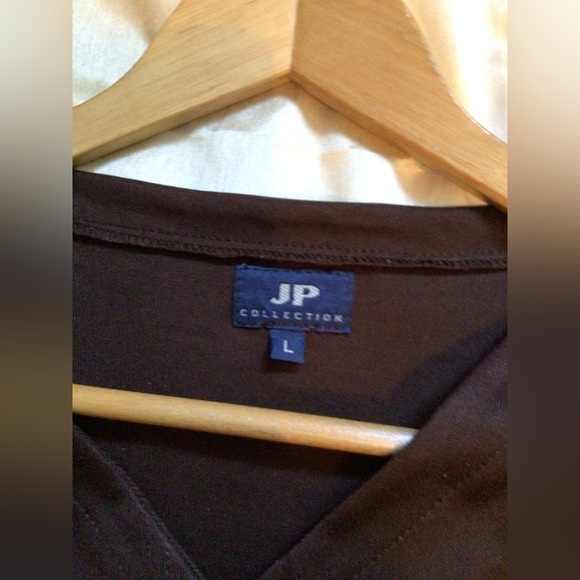 JP Collection woman’s top. Size large. - Picture 2 of 3